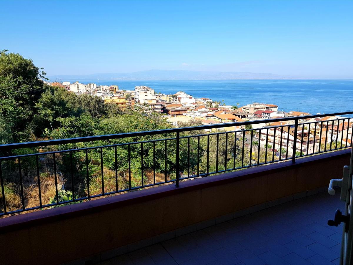 Panoramic House -Santa Teresa Di Riva- Bandiera Blu Zewnętrze zdjęcie